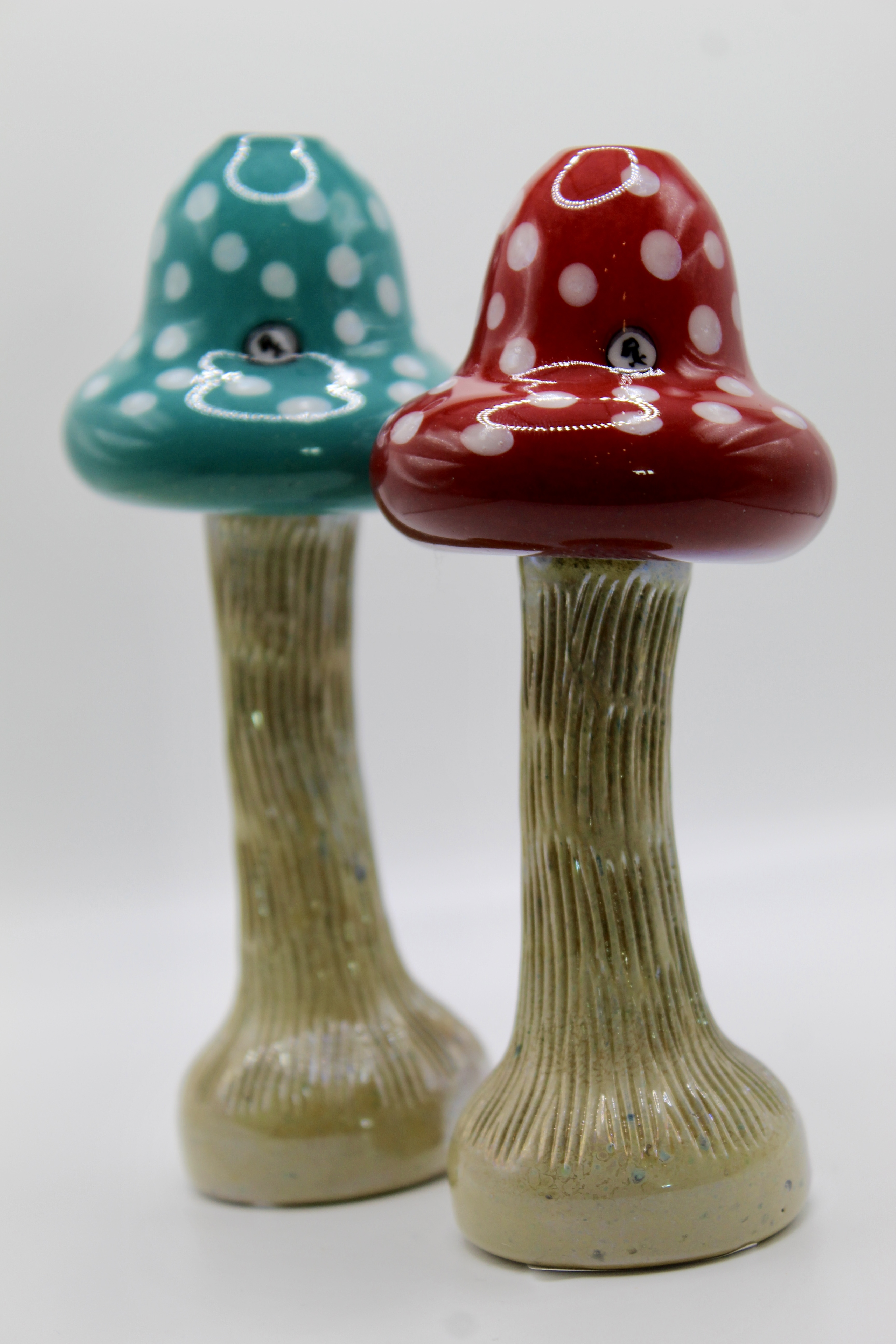 Photograph of product: Carved Mushroom Puffco Top - Assorted Colors