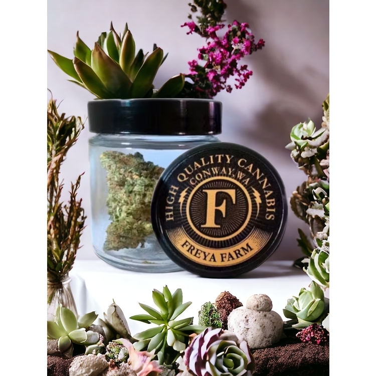 Photograph of product: Cherry Bomb - Freya - 3.5g
