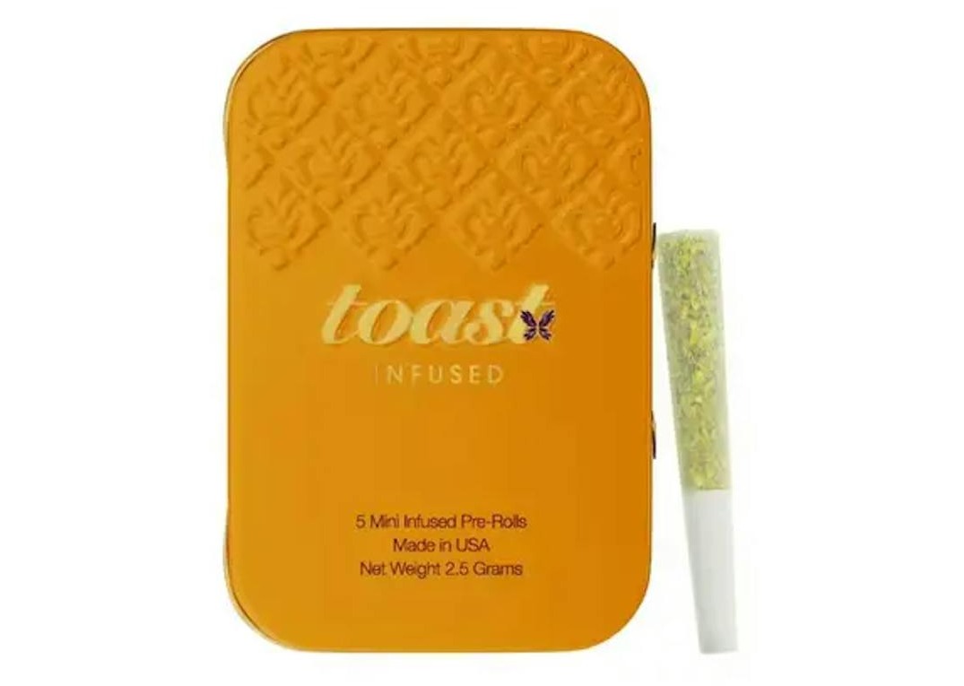 Photograph of product: toast | Frosted Lemon Cake | 0.5g Diamond Infused Pre-Rolls | 5pk