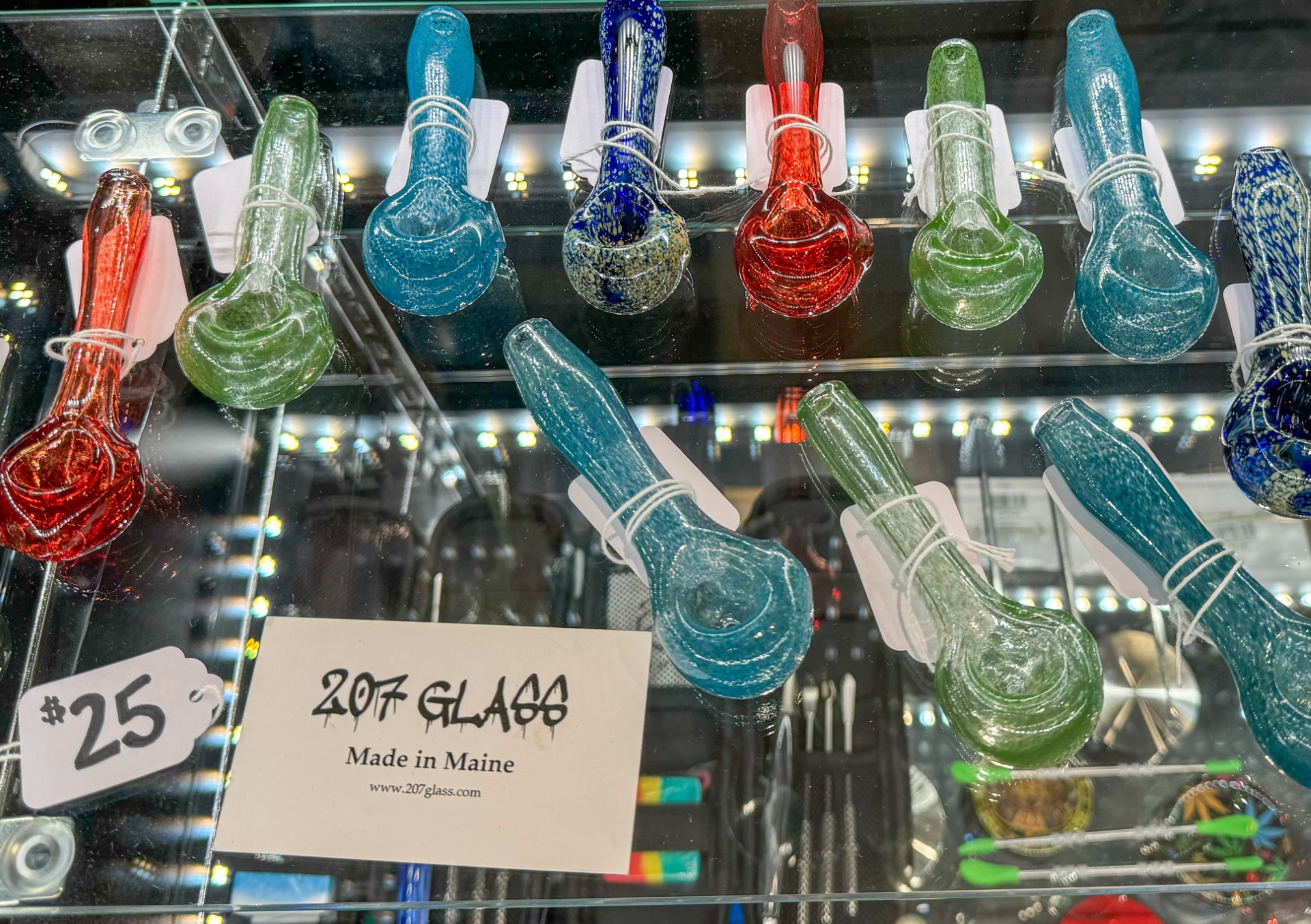 Photograph of product: 207 Glass | Small Assorted Pipes