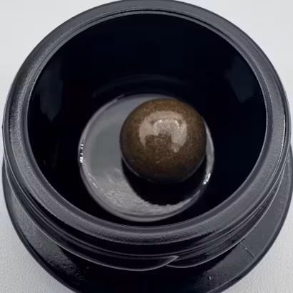 Photograph of product: Sweetgrass - Grenadine - 1g Live Temple Ball