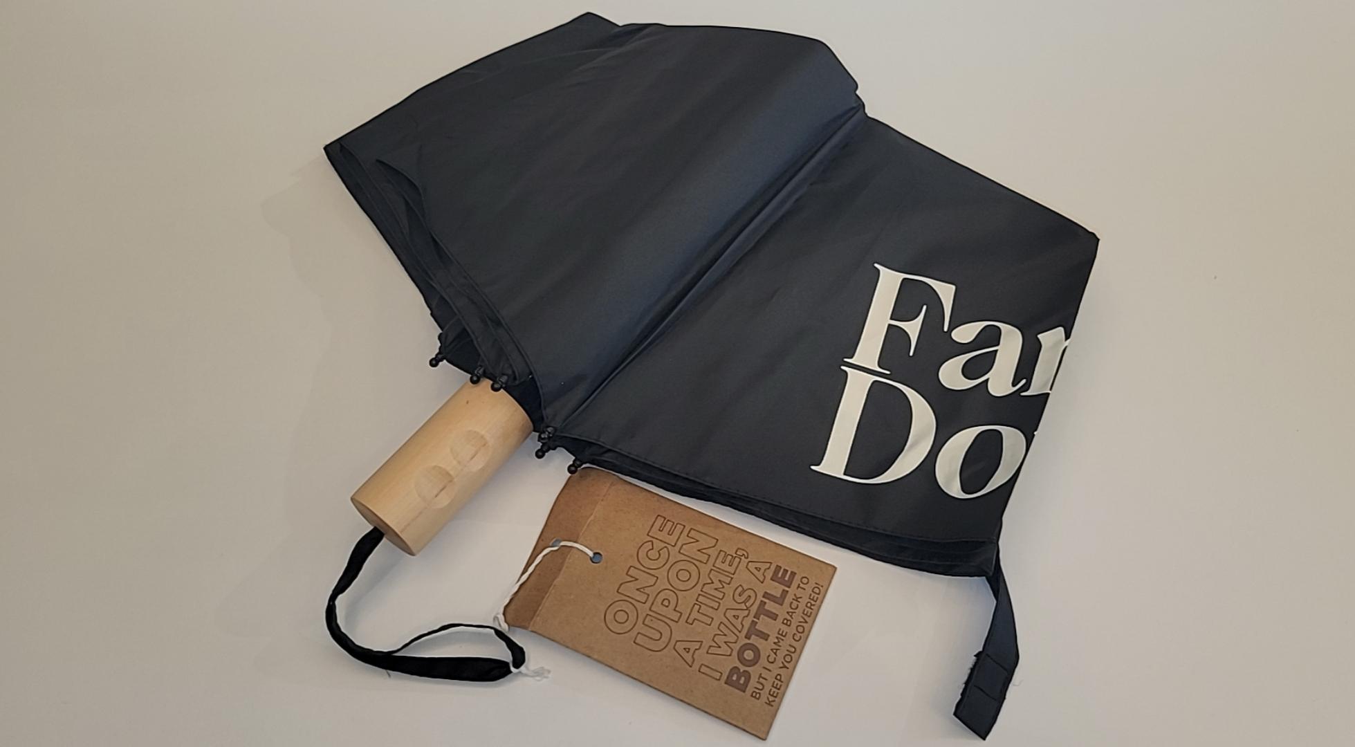 Photograph of product: F&D - 46" Umbrella