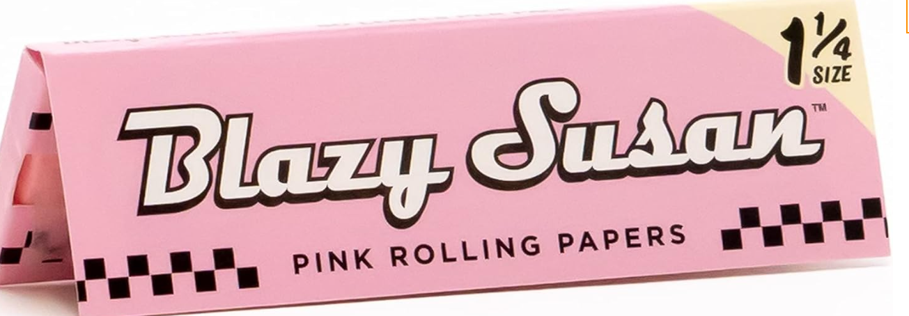 Photograph of product: Blazy Susan Pink Rolling Papers 1 1/4 50 pack