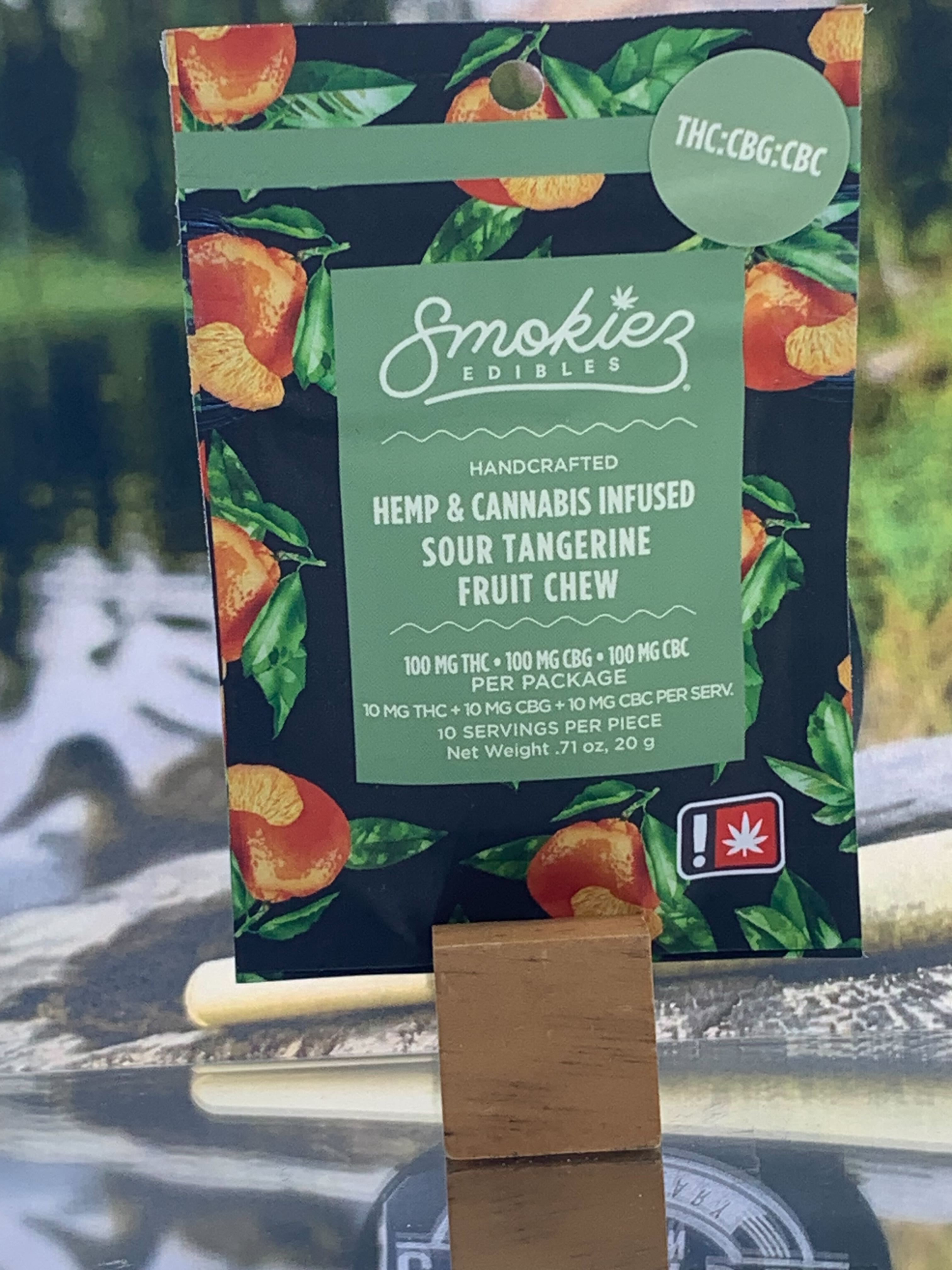 Photograph of product: Gummies | 1:1:1 Sour Tangerine TH-oui/CBG/CBC | 100mg:100mg:100mg