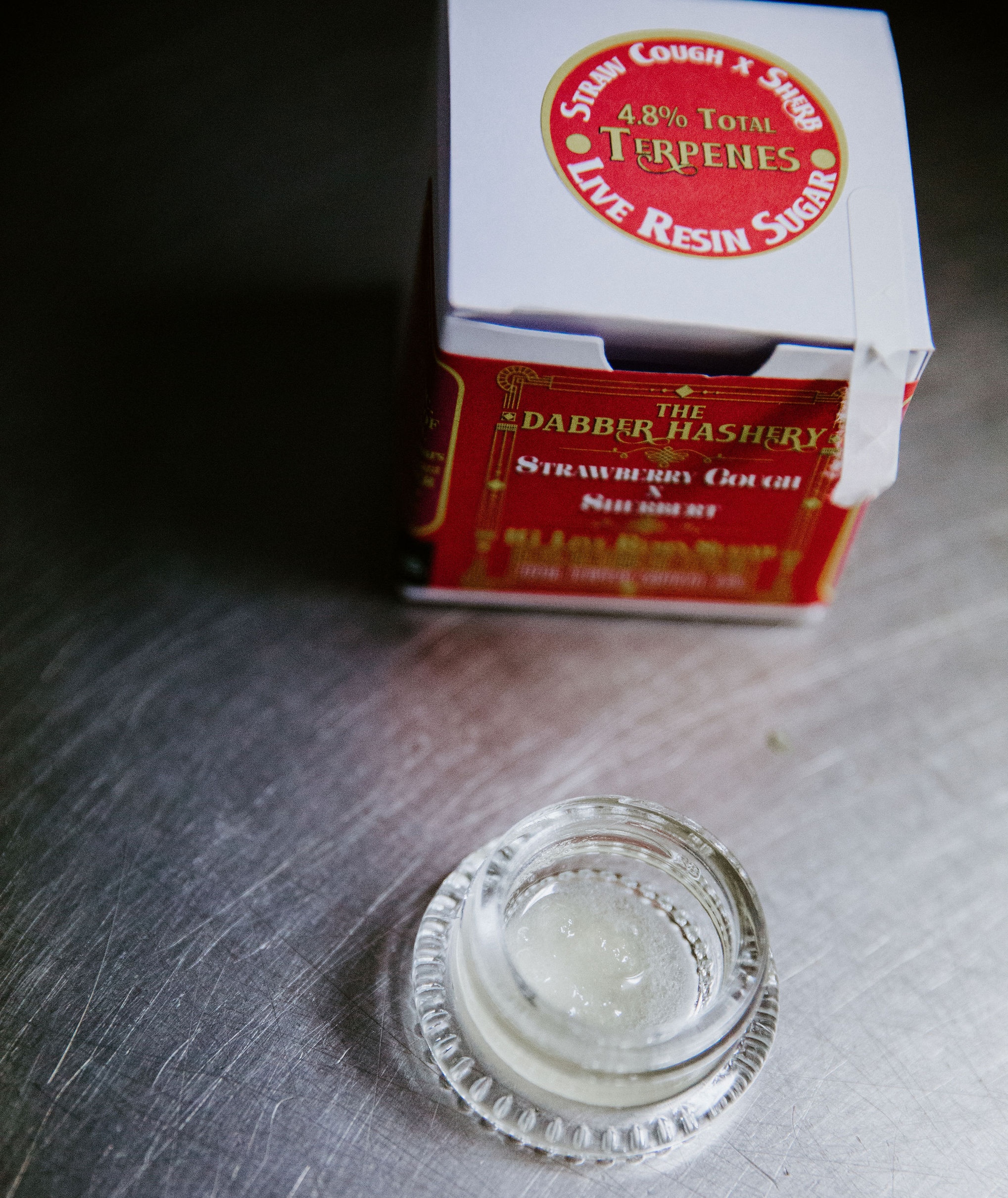 Photograph of product: The Dabber au chocolatery | Strawberry Cough x Sherbert Live Resin Sugar | 1G