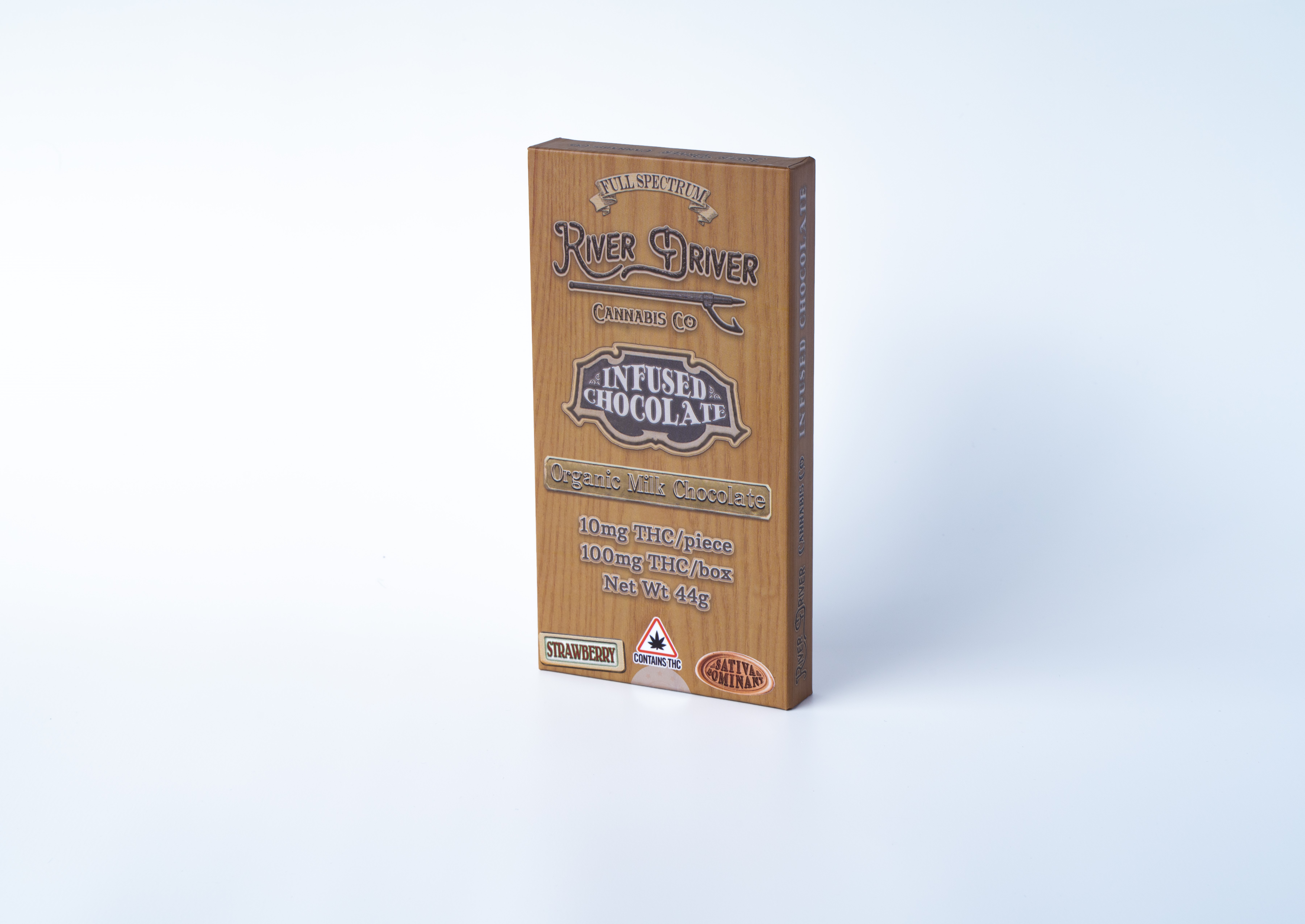 Photograph of product: Strawberry Milk Chocolate (Oui'd) 100mg