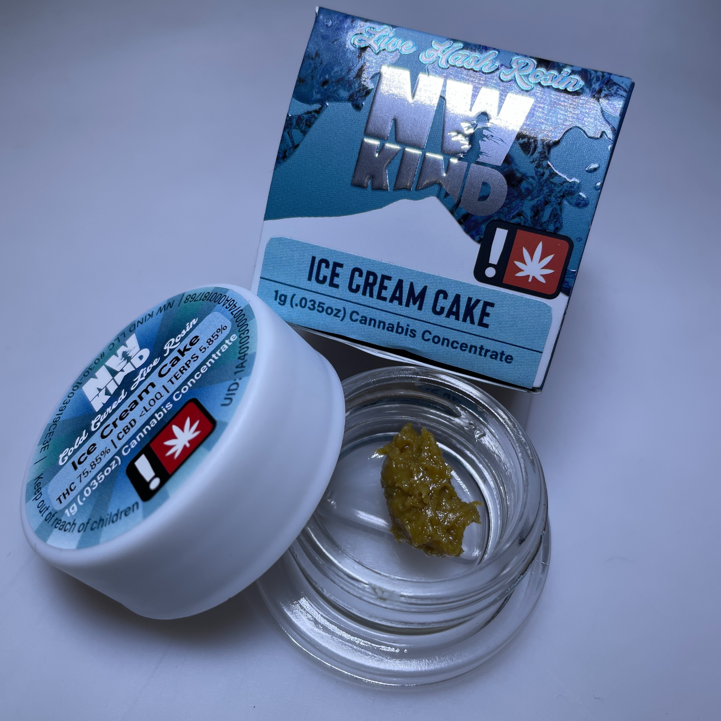 Photograph of product: Ice Cream Cake-  Live Rosin