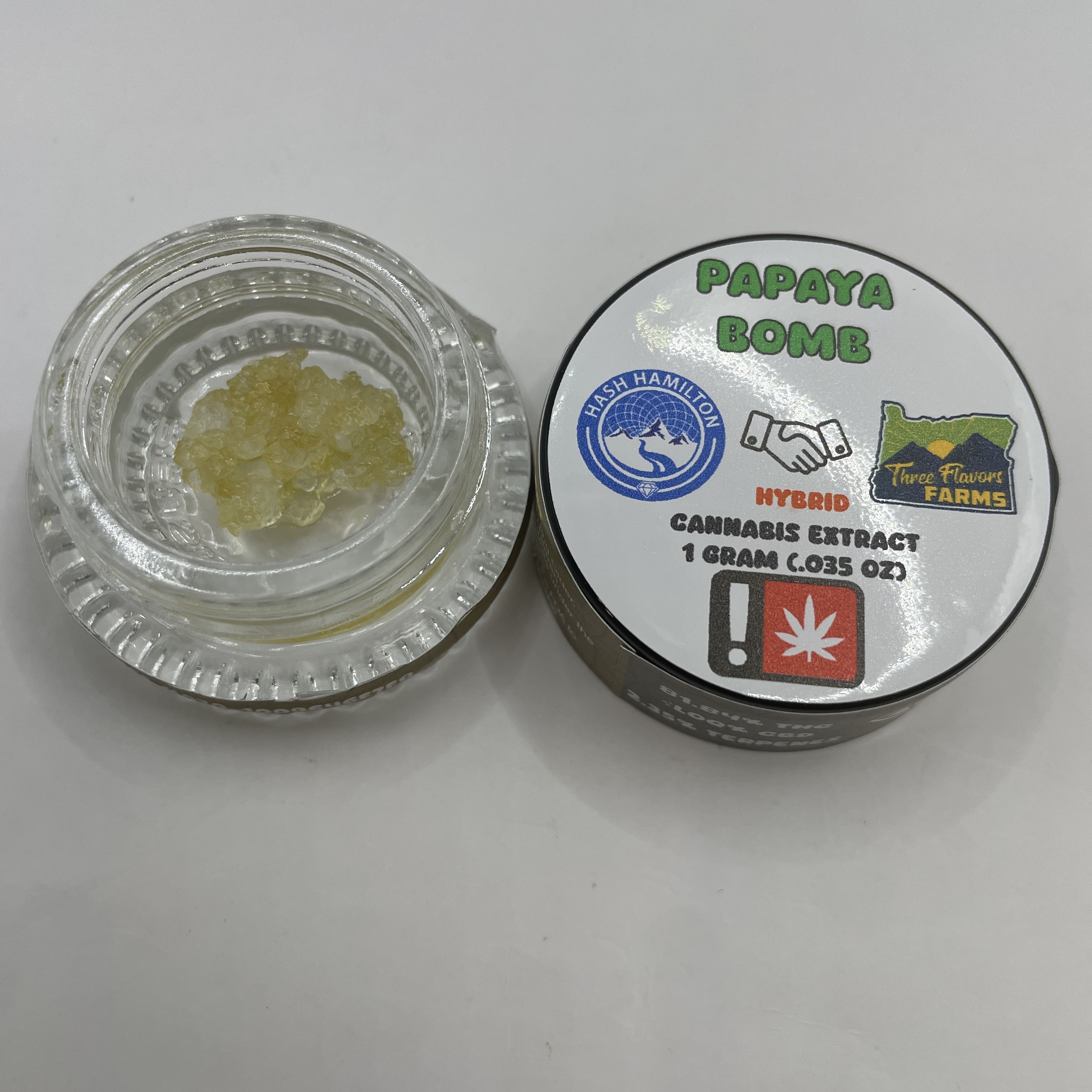 Photograph of product: Papaya Bomb Diamonds Dab (au chocolat Hamilton)