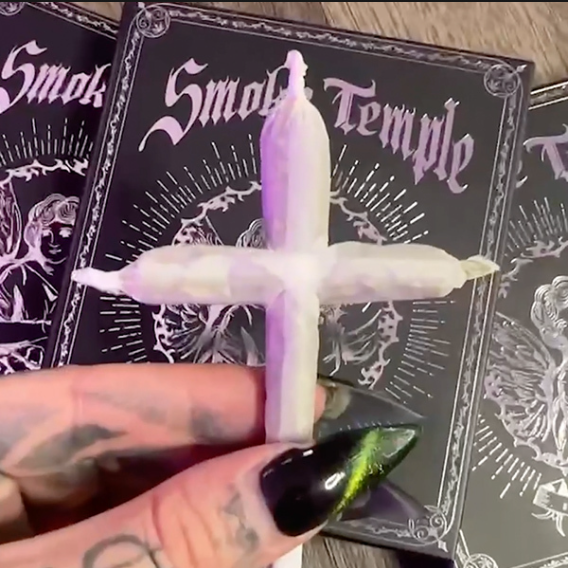 Photograph of product: SMOKE TEMPLE | CROSS CONE | 1 CROSS CONE
