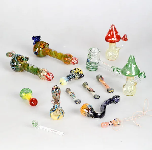 Photograph of product: Water Pipe Swirl Design 6"