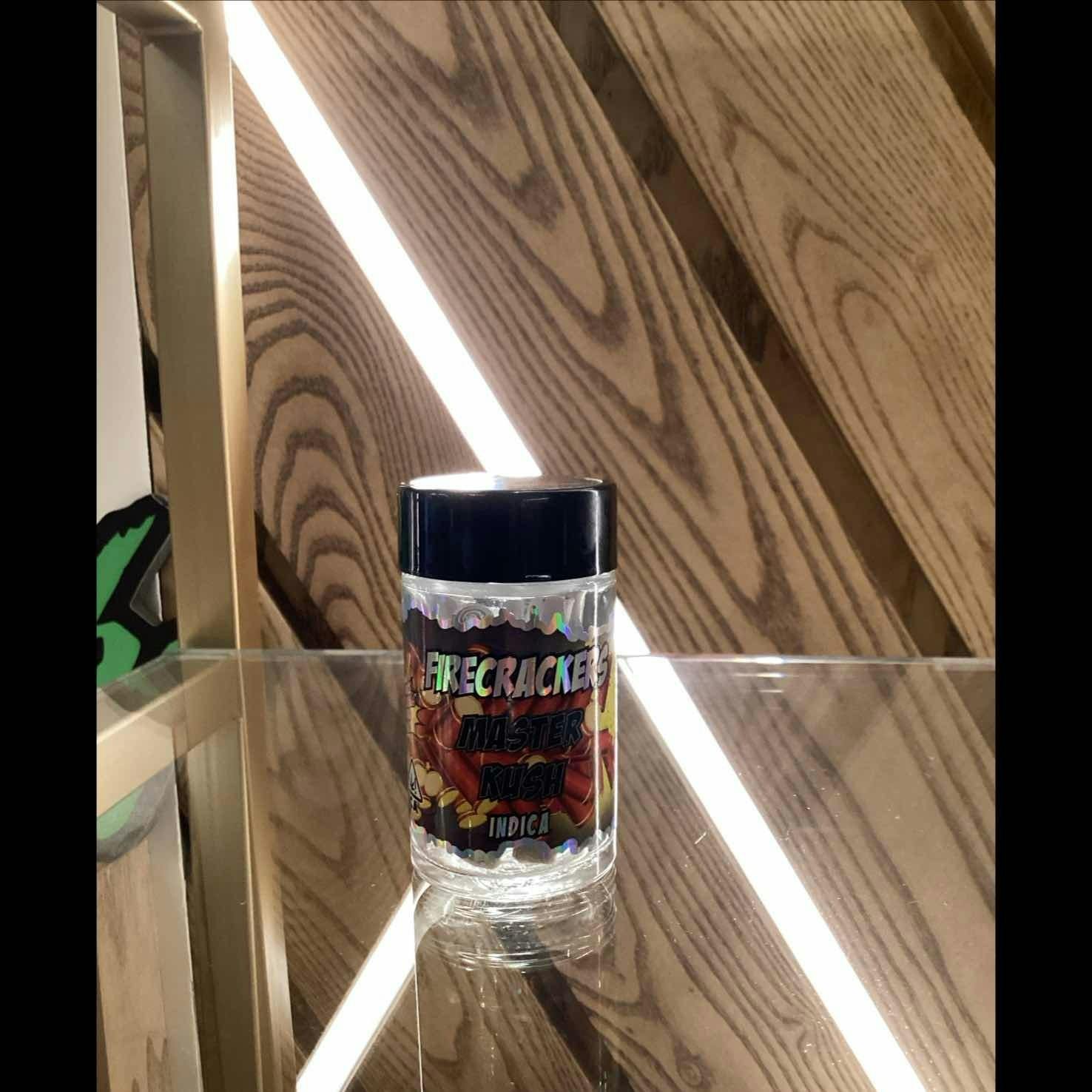 Photograph of product: Fire Crackers - Master Kush Diamond Infused 5pk