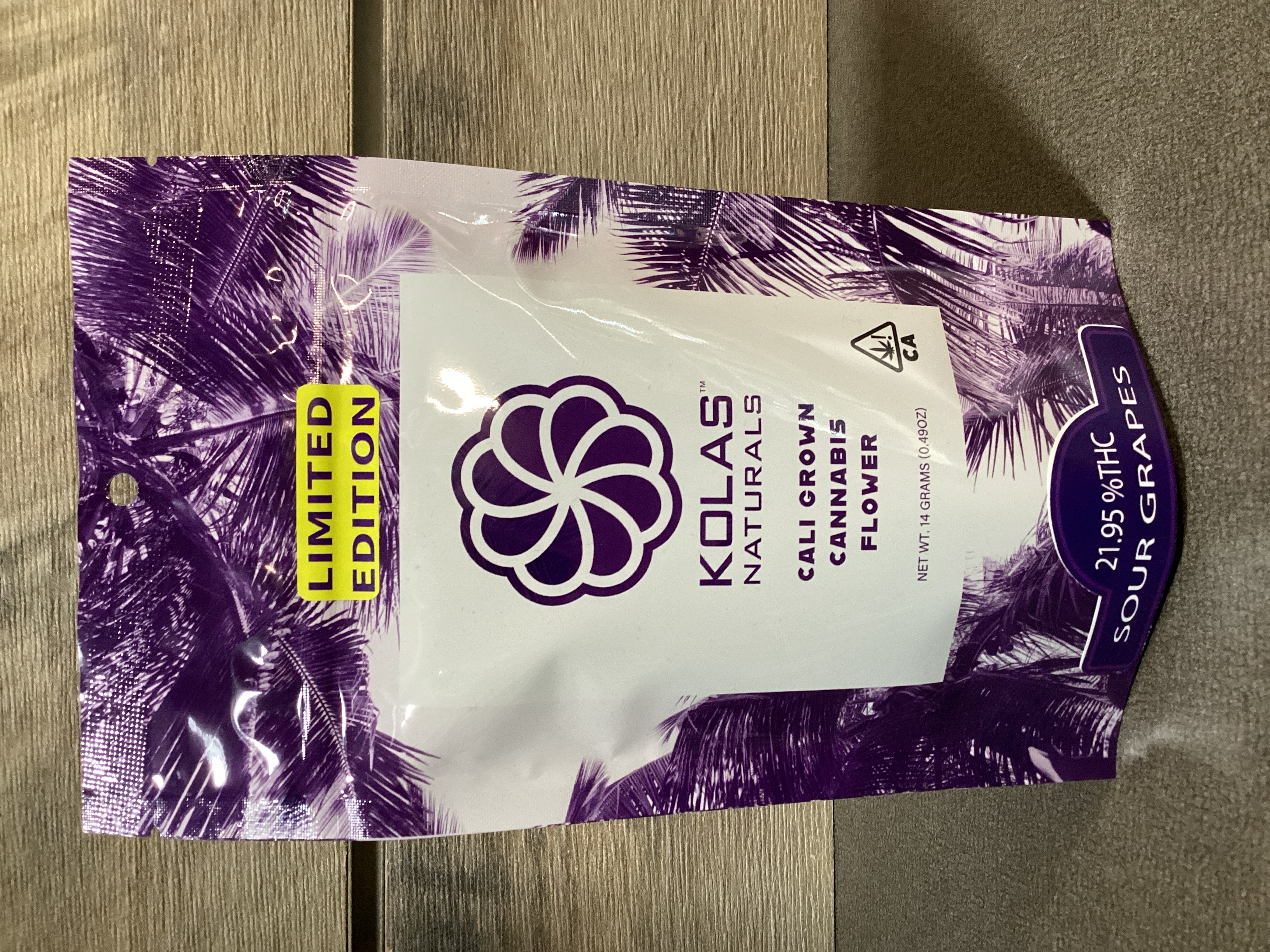 Photograph of product: KOLAS - SOUR GRAPES - 14g