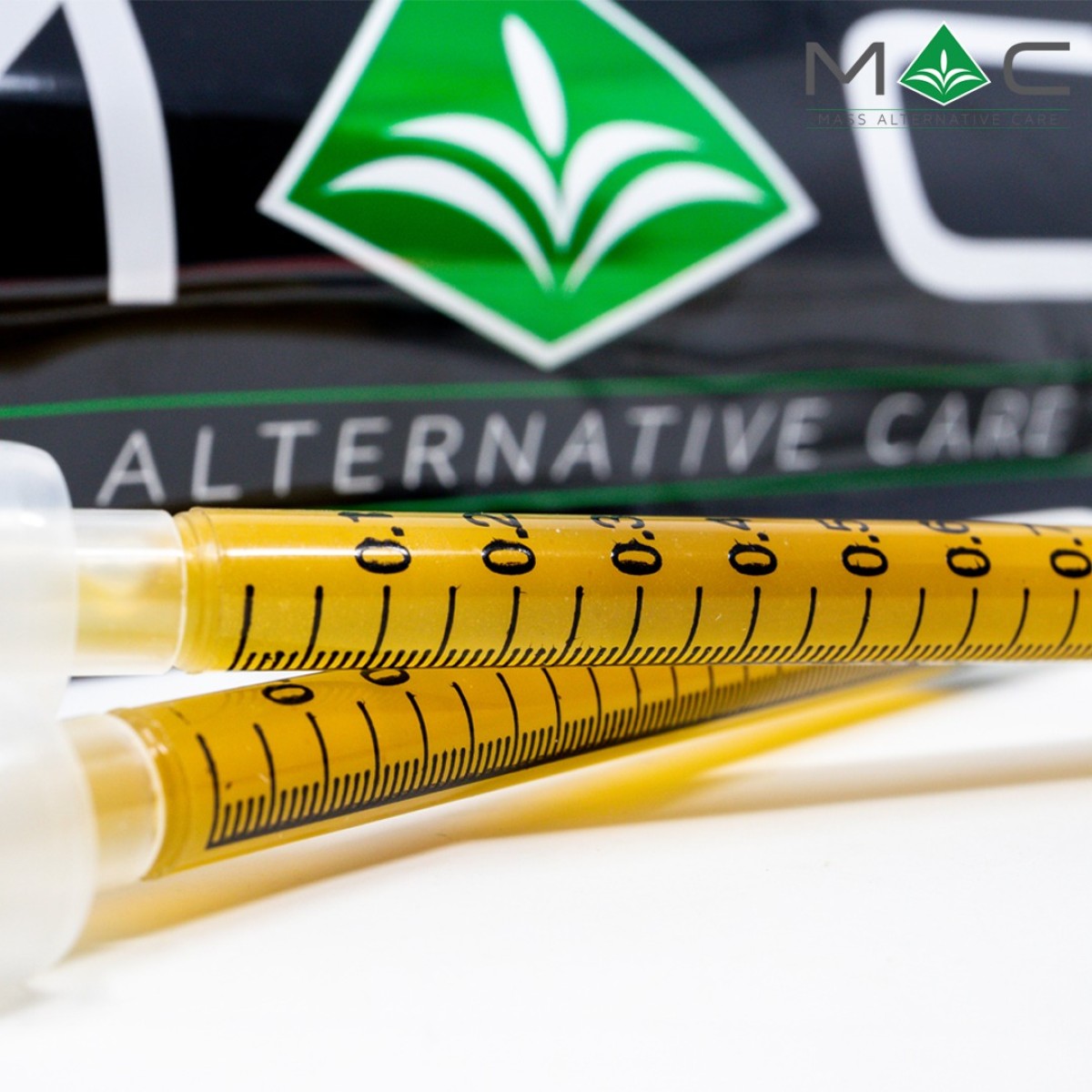 Photograph of product: sMACs Full Spectrum RSO Honey 5-pack | 50mg