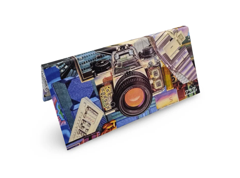 Photograph of product: "Microchip" King Size Slim Rolling Papers