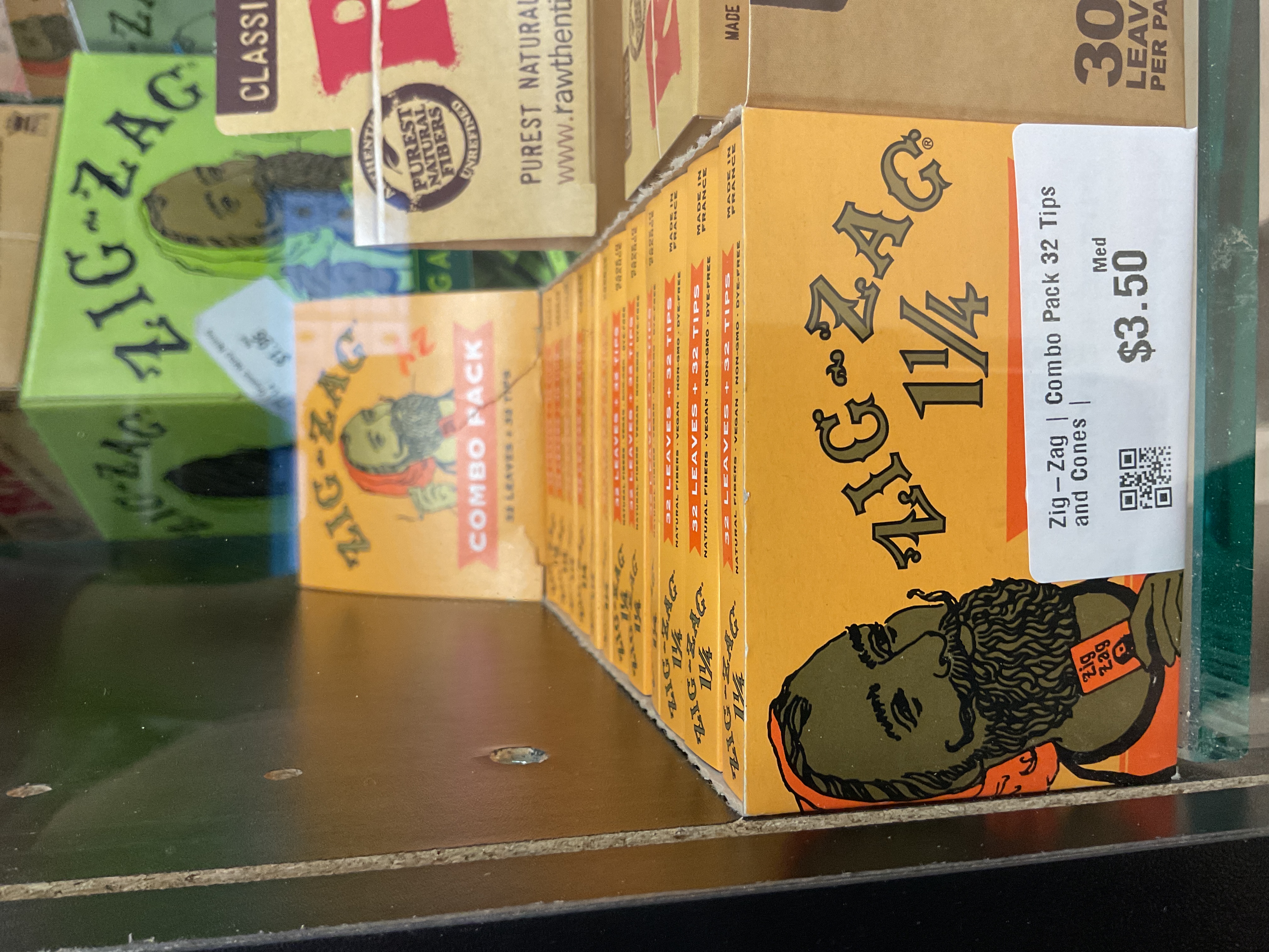 Photograph of product: Zig-Zag | Combo Pack 32 Tips and Cones |