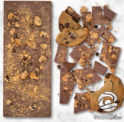 Photograph of product: Cookie Crumble Milk Chocolate Bar 20pk (C0080000106)