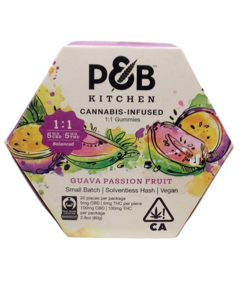 Photograph of product: Papa & Barkley - Guava Passion Fruit 1:1 Gummies
