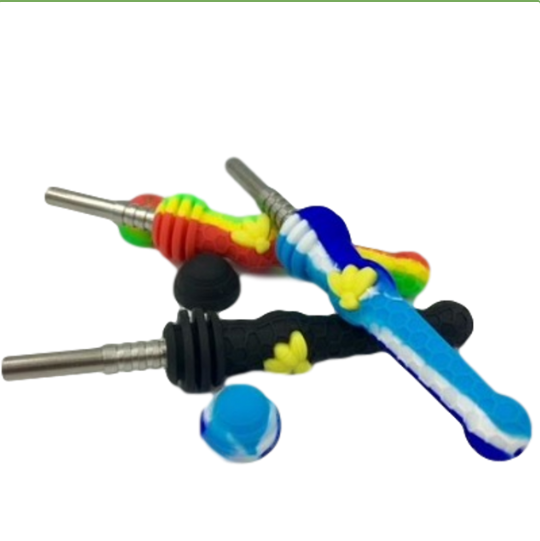 Photograph of product: Dab Straws - - Silicone Dab Straw with Honey Bee, 14mm tip $20