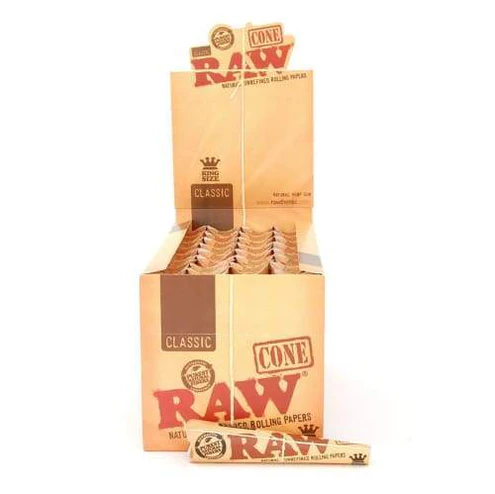 Photograph of product: RAW Classic King Cones 3PK