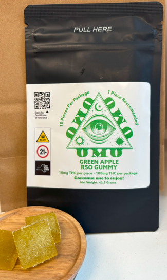 Photograph of product: OMO | Green Apple | 10mg RSO gummy | 10-pk