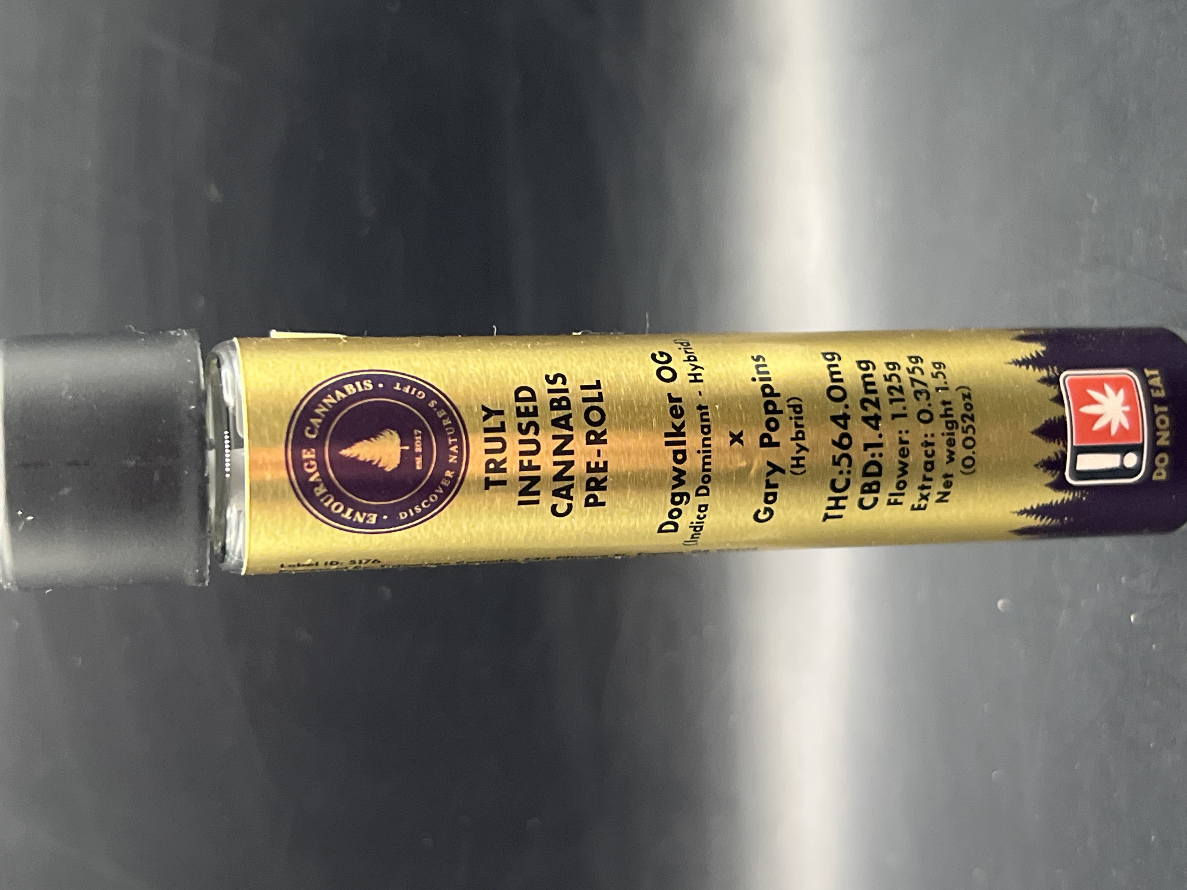 Photograph of product: Entourage Oui'd Dogwalker OG X Gary Poppins Infused Pre-roll