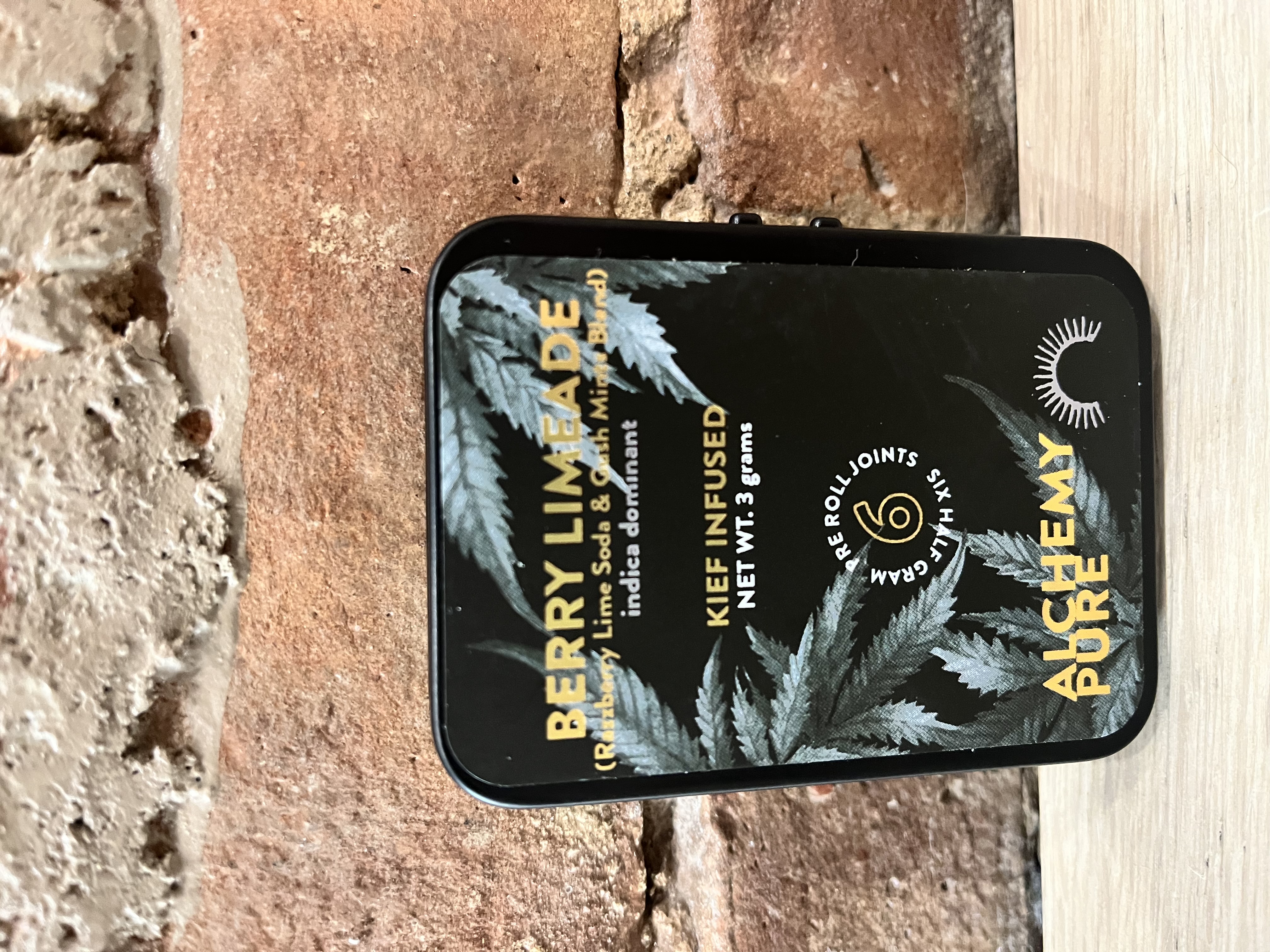 Photograph of product: ALCHEMY PURE - INFUSED PREROLL - BERRY LIMEADE - 6PK - 3G