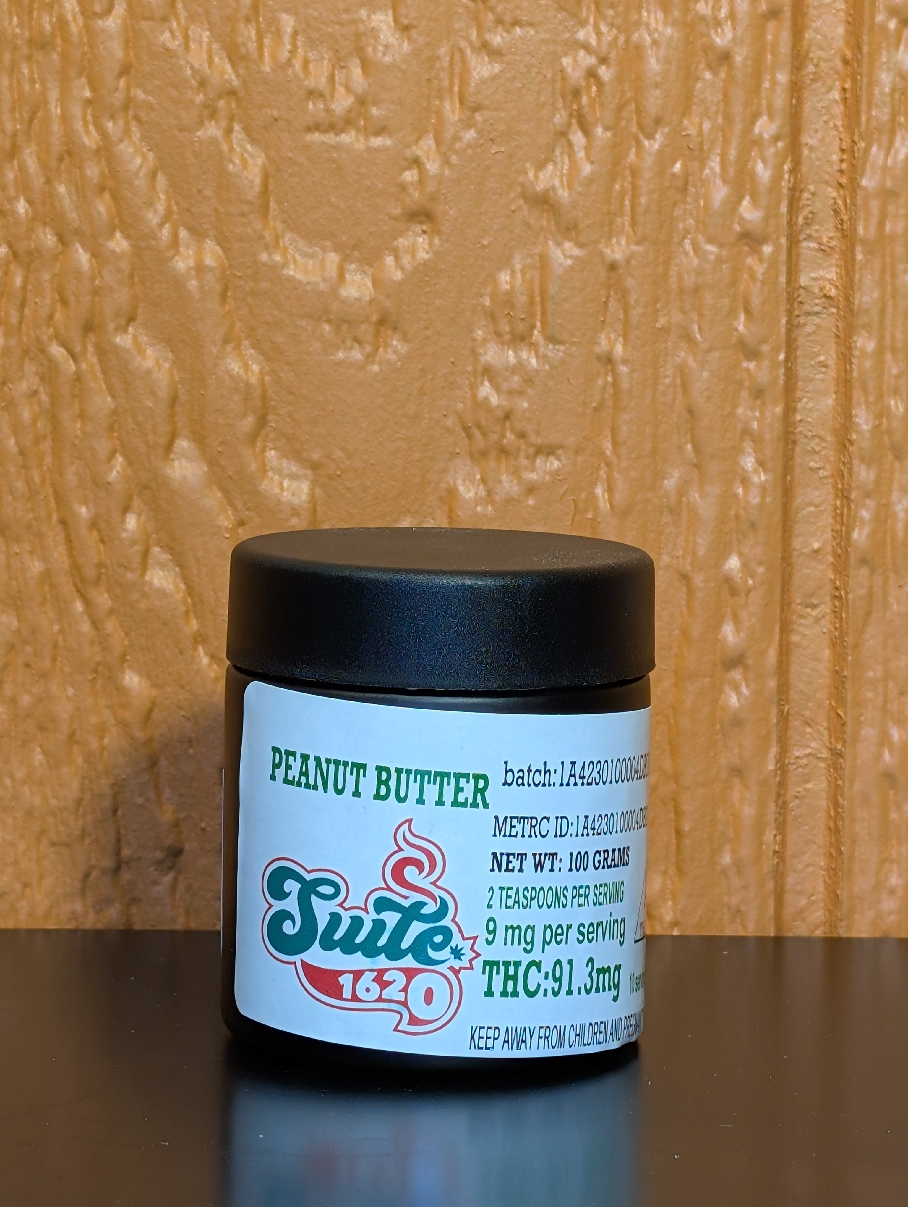 Photograph of product: Suite 1620 | Peanut Butter | 100 Mg