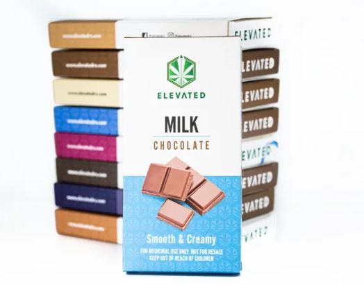 Photograph of product: Oui'd Dark Chocolate Bar | 100mg
