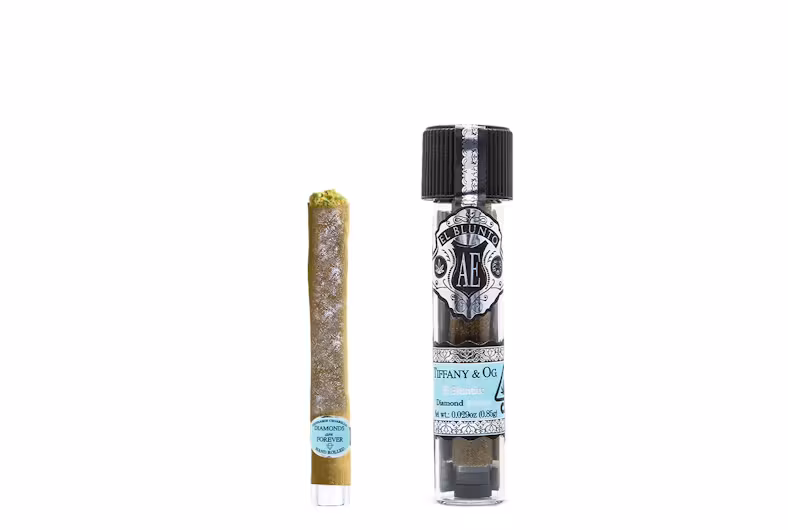 Photograph of product: El Bluntito - Tiffany & OG - Diamond Infused Blunt - 0.85g