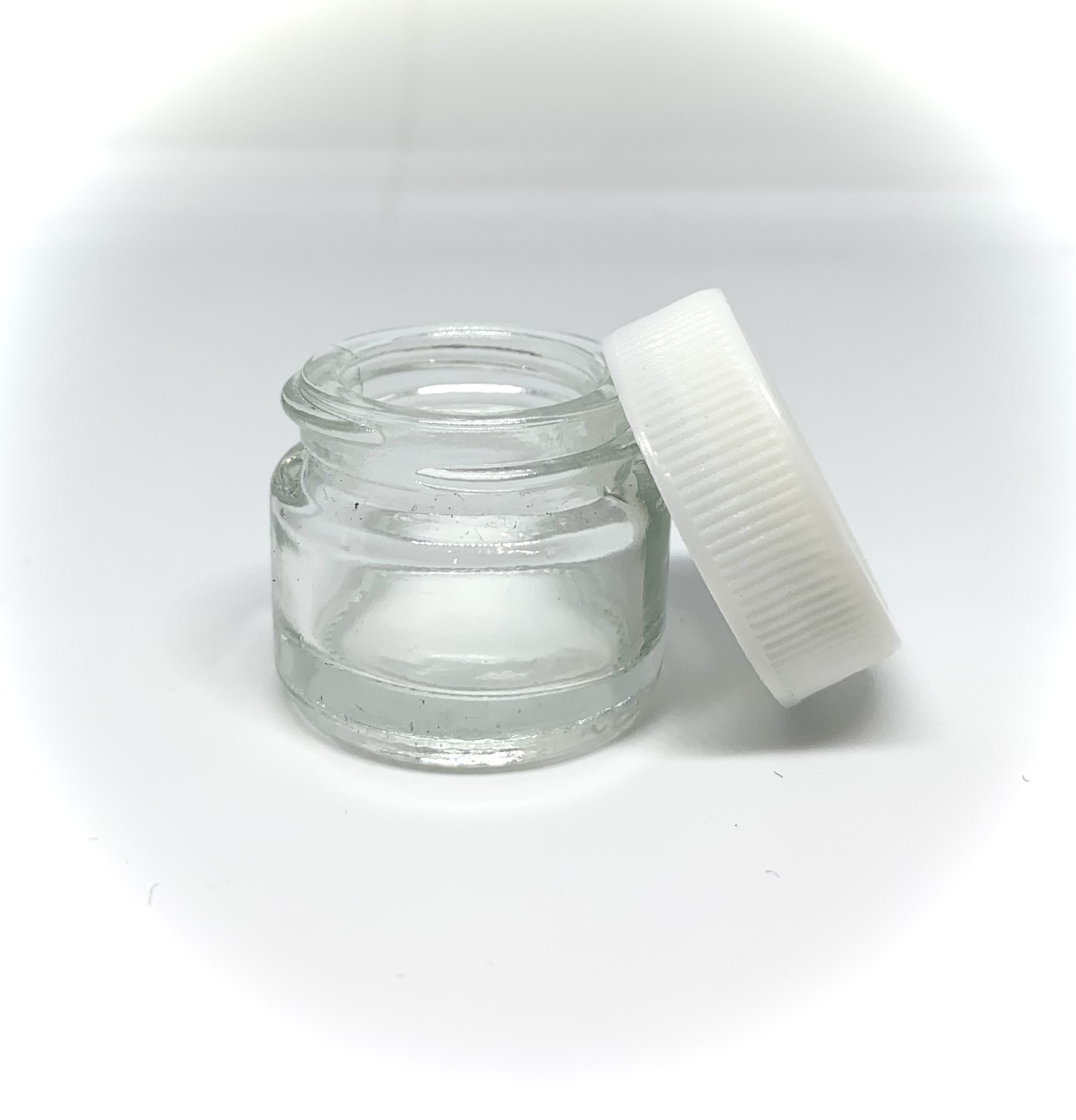 Photograph of product: Glass Concentrate Screw Top Container 5ML