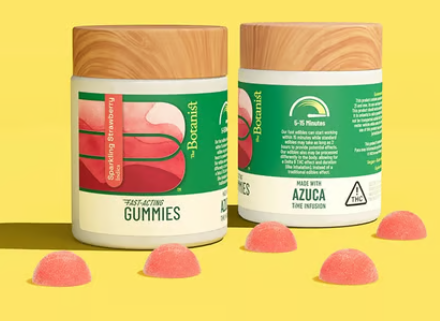 Photograph of product: Sparkling Strawberry Fast-Acting Gummies 100mg 10pk