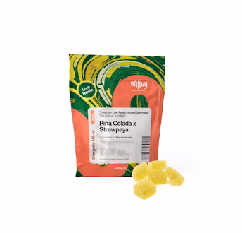 Photograph of product: Pina Colada x Strawypaya | Oui'd | Live Resin | Gummies | 100mg