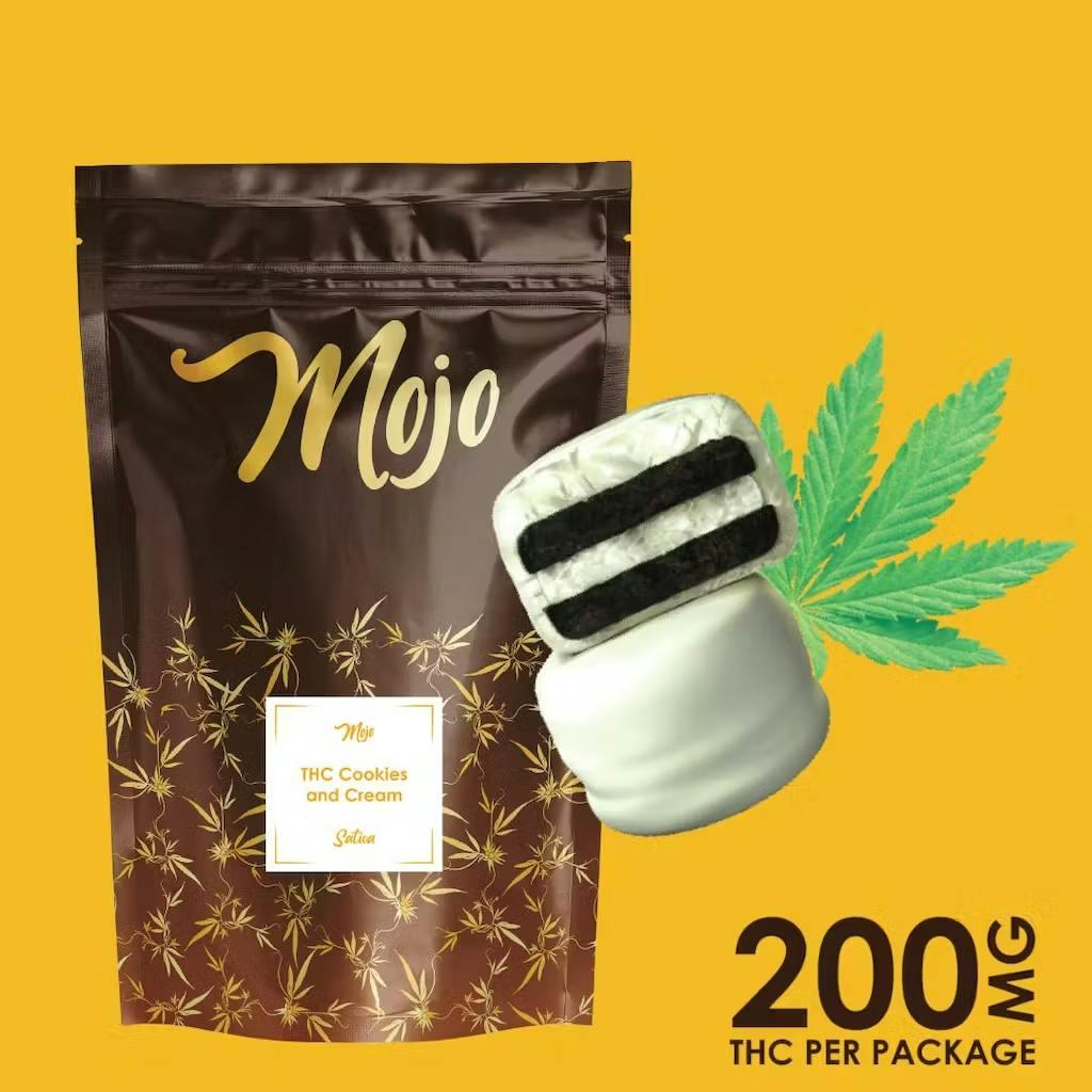 Photograph of product: Mojo Cookies and Cream Edible 200mg