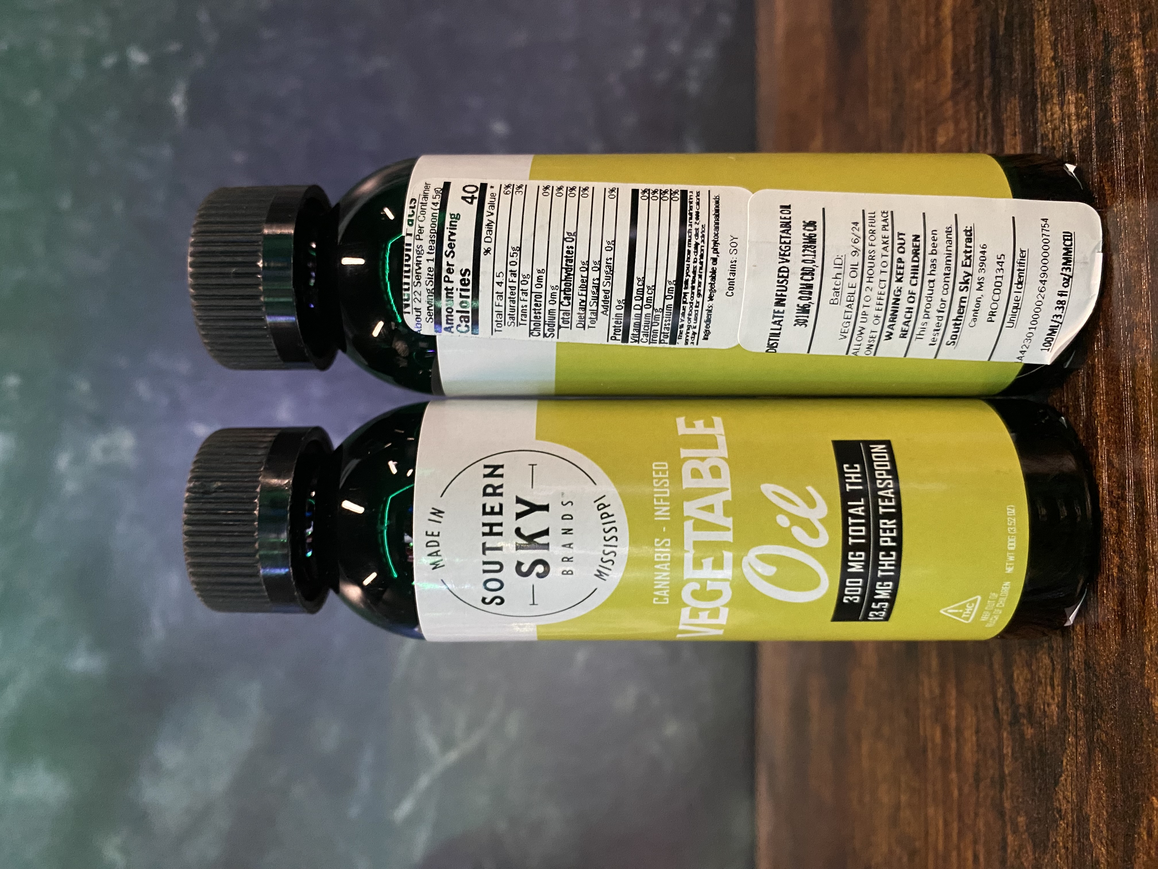 Photograph of product: Infused Vegetable Oil | 300mg | Southern Sky
