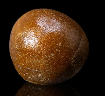 Photograph of product: G-13  | Old School au chocolat Co. | Temple Ball