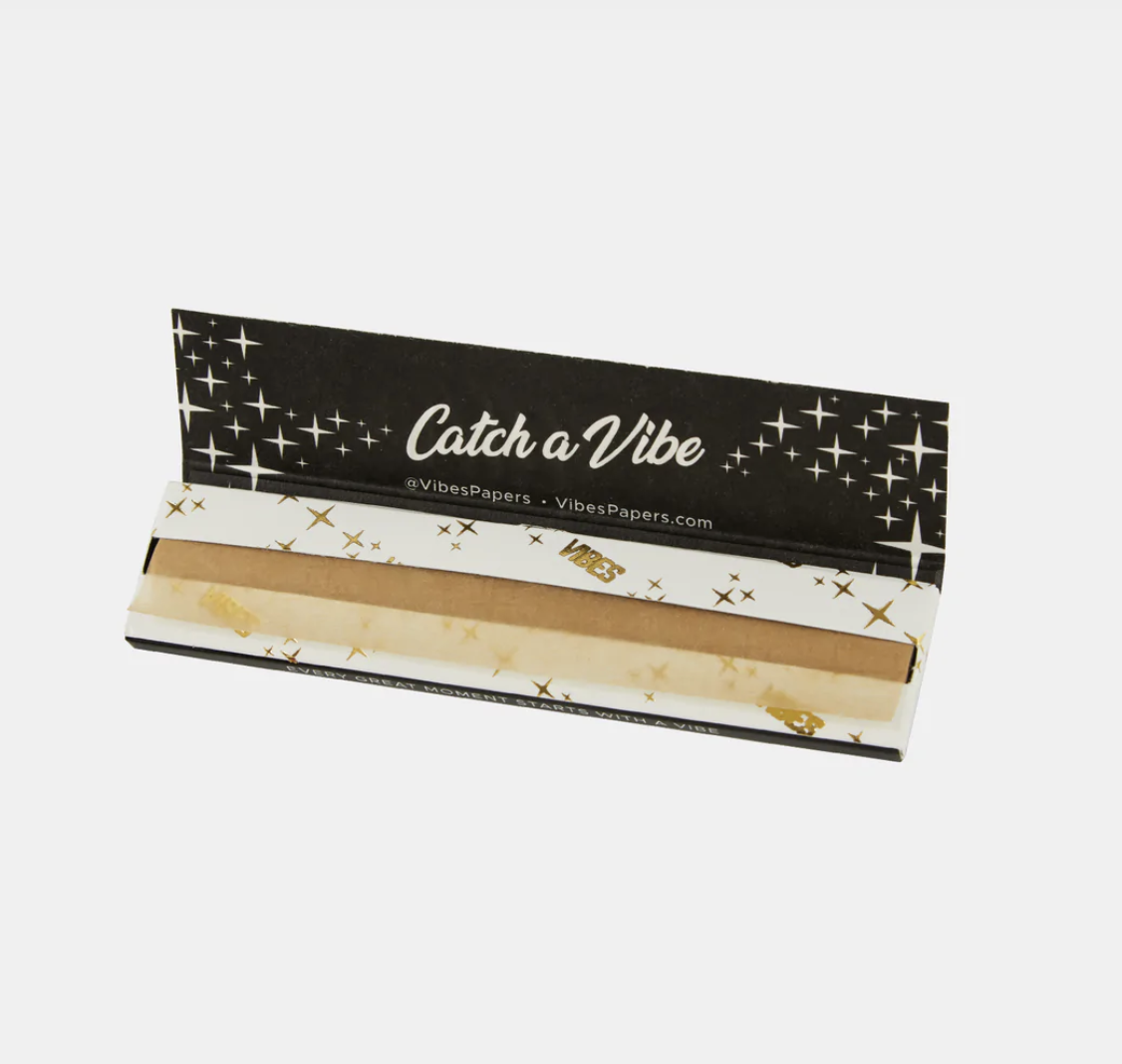 Photograph of product: VIBES - Rolling Papers - King Size - Ultra Thin