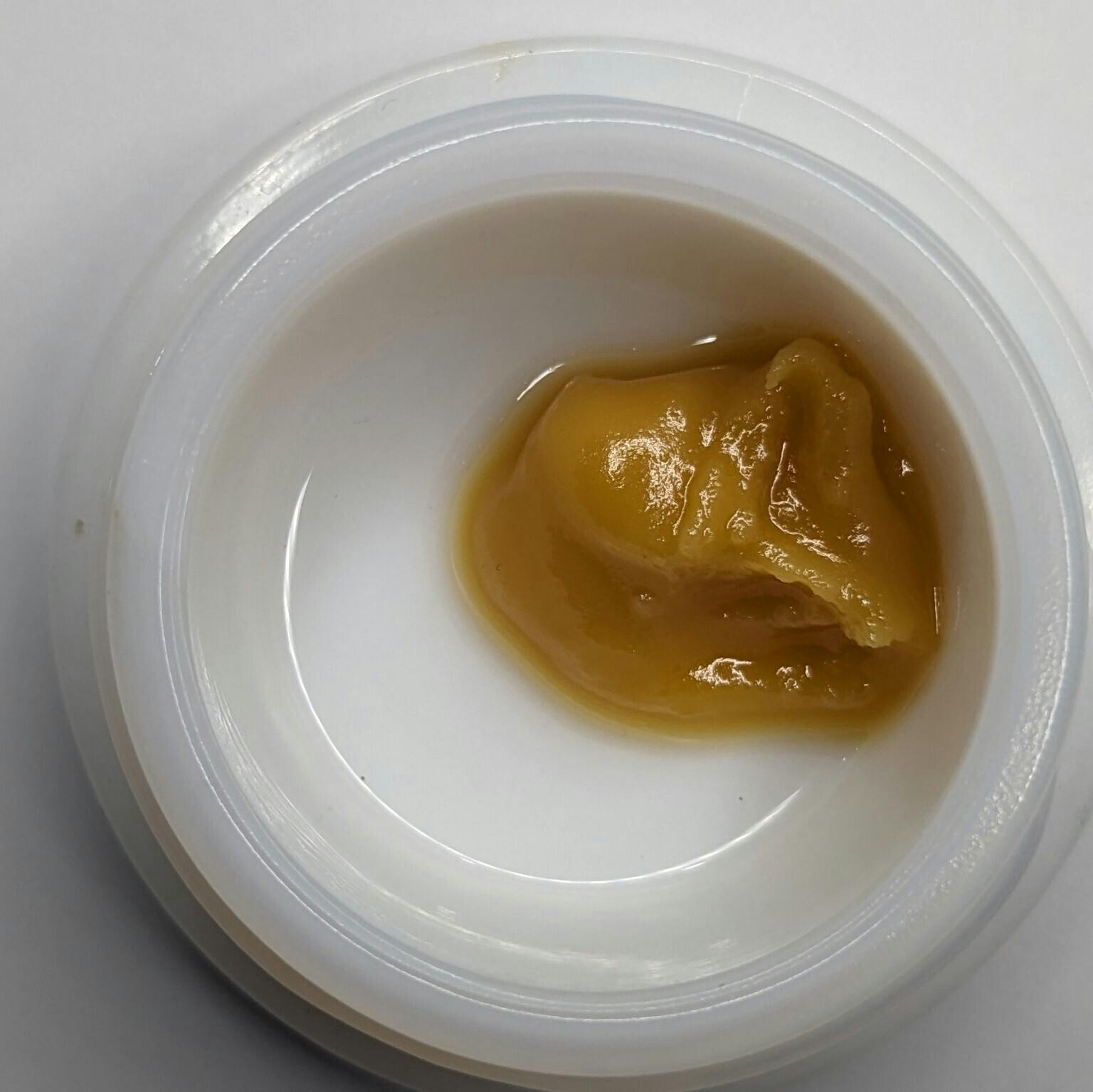 Photograph of product: OilWell 1g Live Badder - Glue Mints