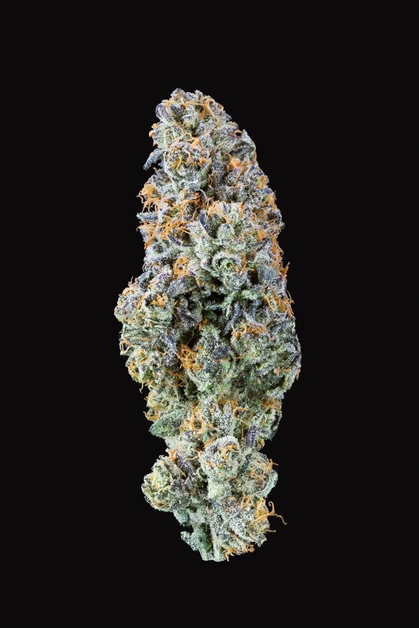 Photograph of product: Midnight Strain I Flower 3.5 - Discover - 3.5g