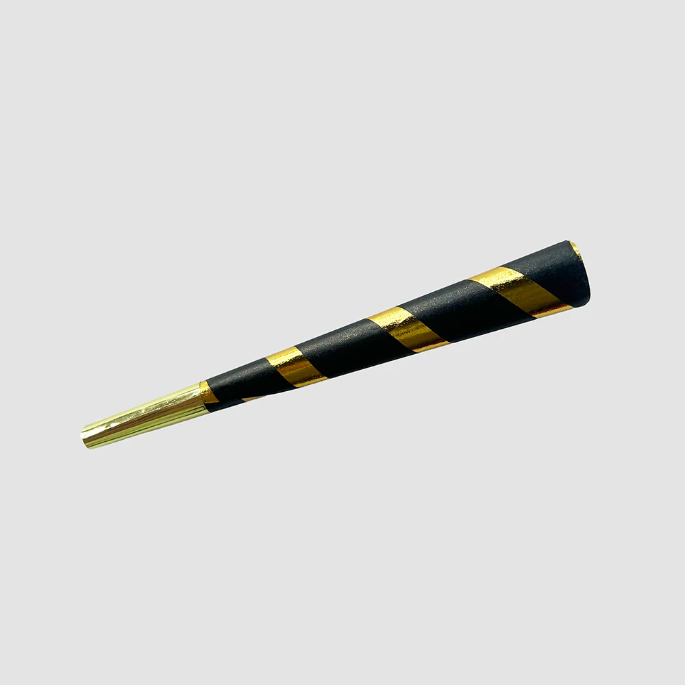 Photograph of product: Tiger Stripes The Black Preroll
