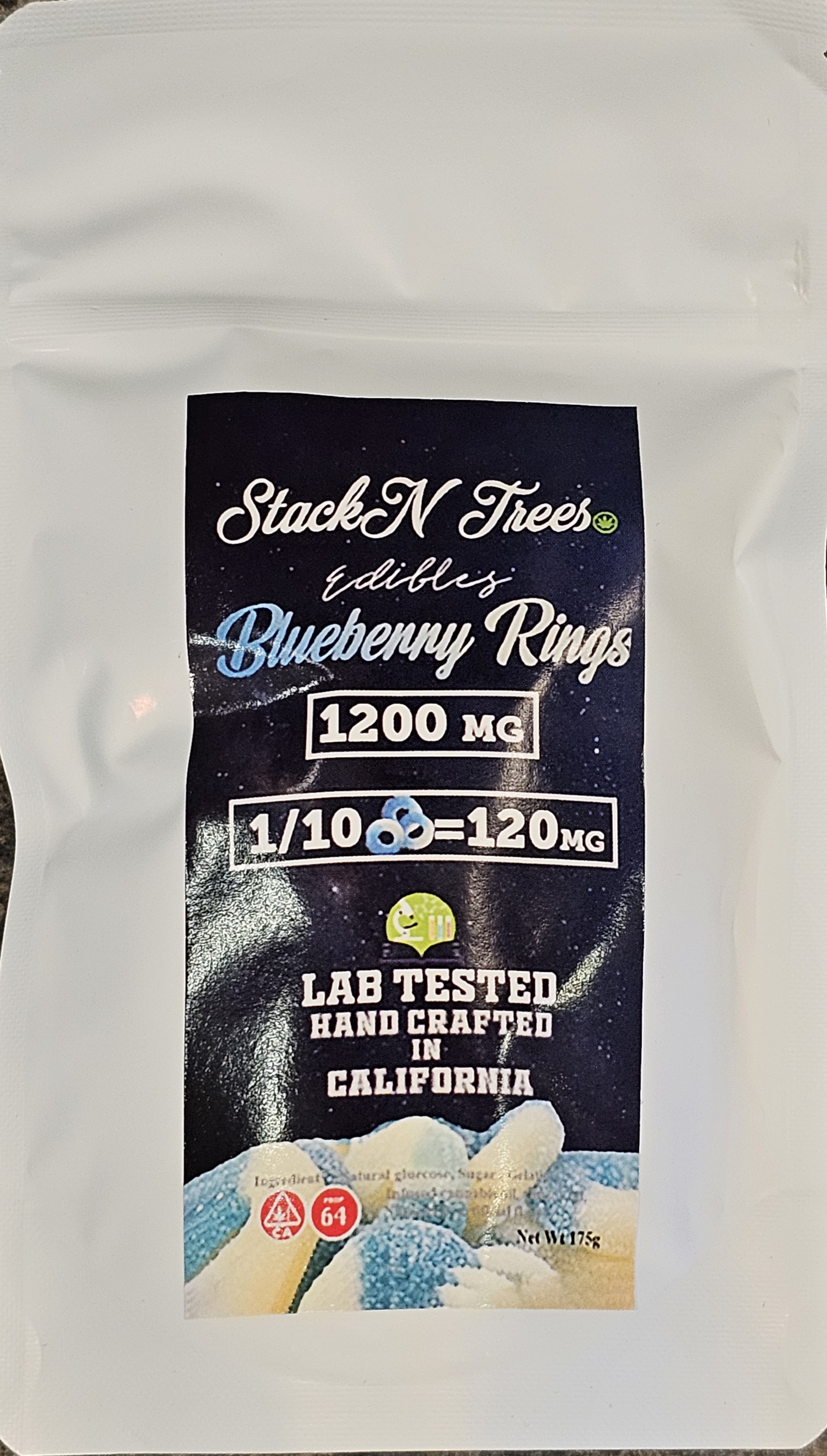 Photograph of product: STNT Blueberry Rings 1200MG