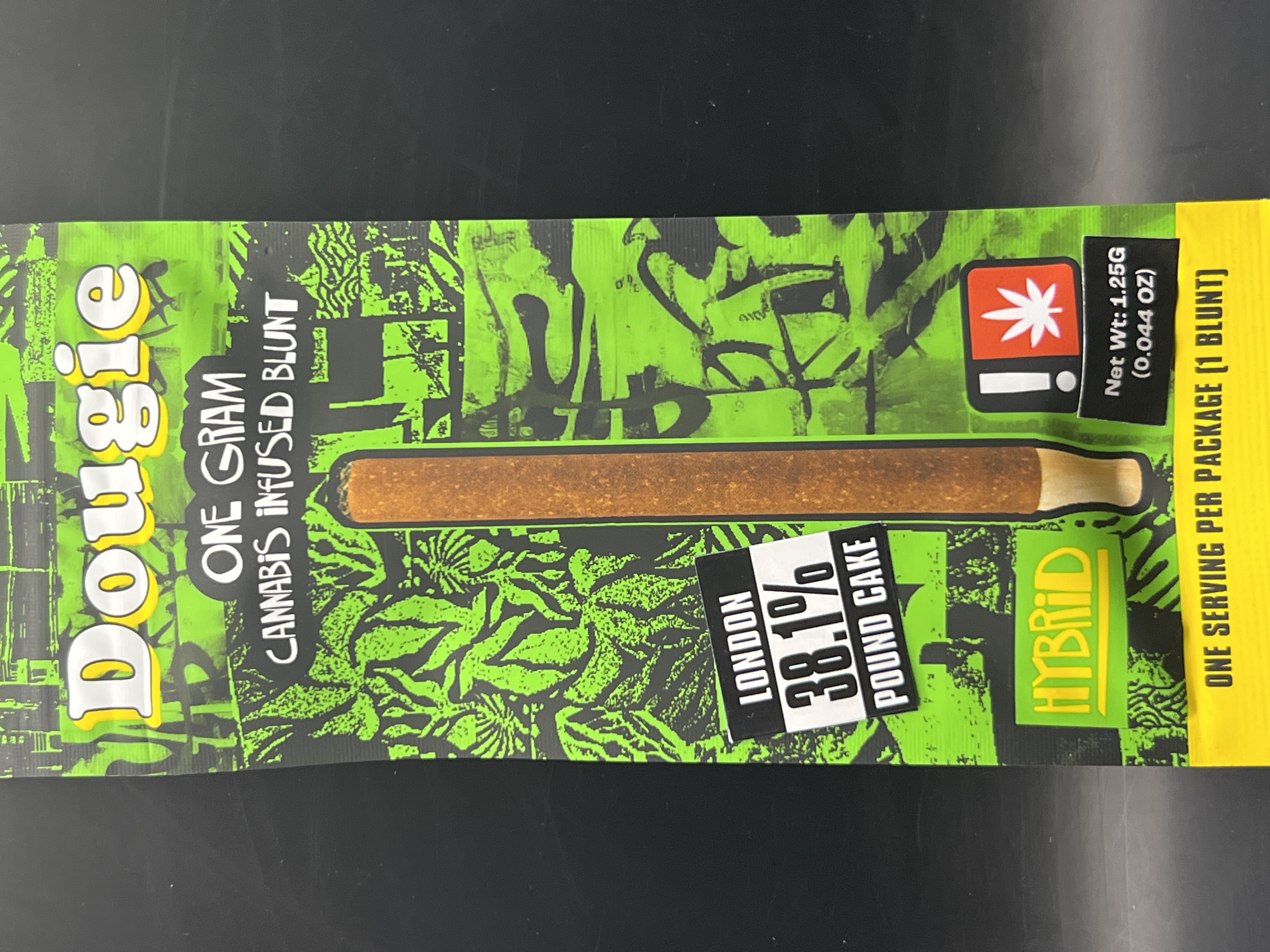 Photograph of product: Dougie London Pound Cake Infused Blunt