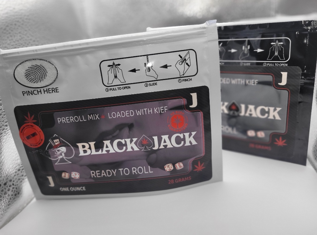 Photograph of Product: BlackJack - Shake OZ (Ready to Roll) - White Truffle - 1g