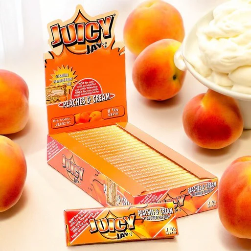 Photograph of product: Flavored Rolling Papers | Peaches & Cream | 1 1/4"