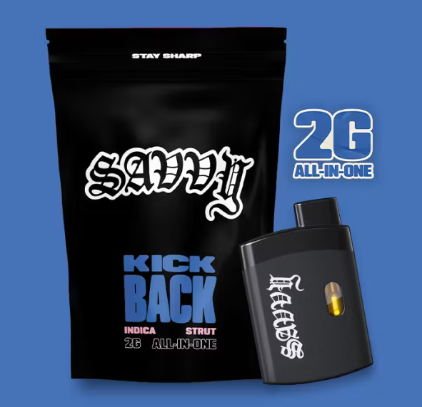Photograph of product: Savvy Strut - Fresh Berry Kick Back 2g Disposable