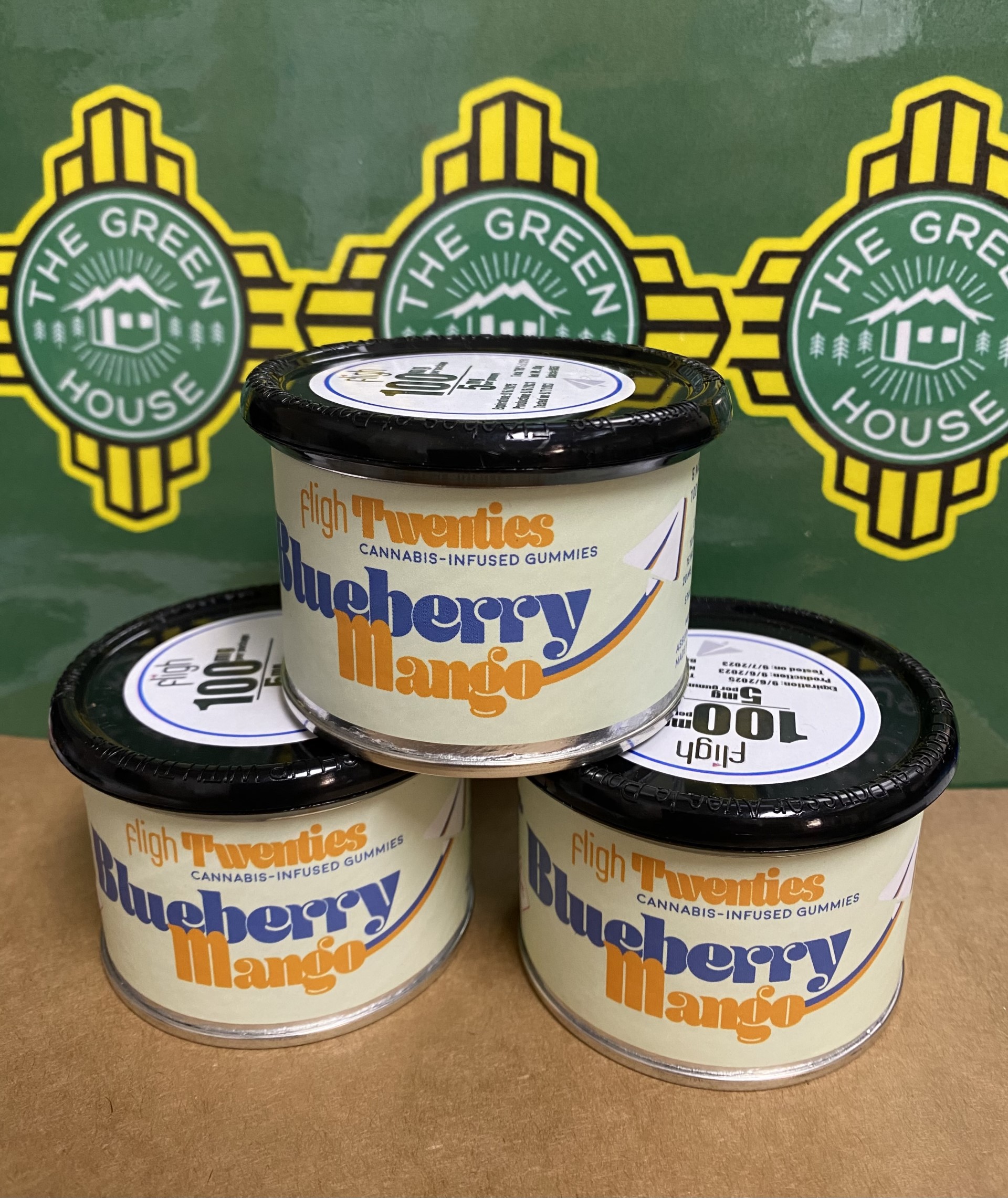 Photograph of product: Fligh - Gummies - (I) - Blueberry Mango - 100mg