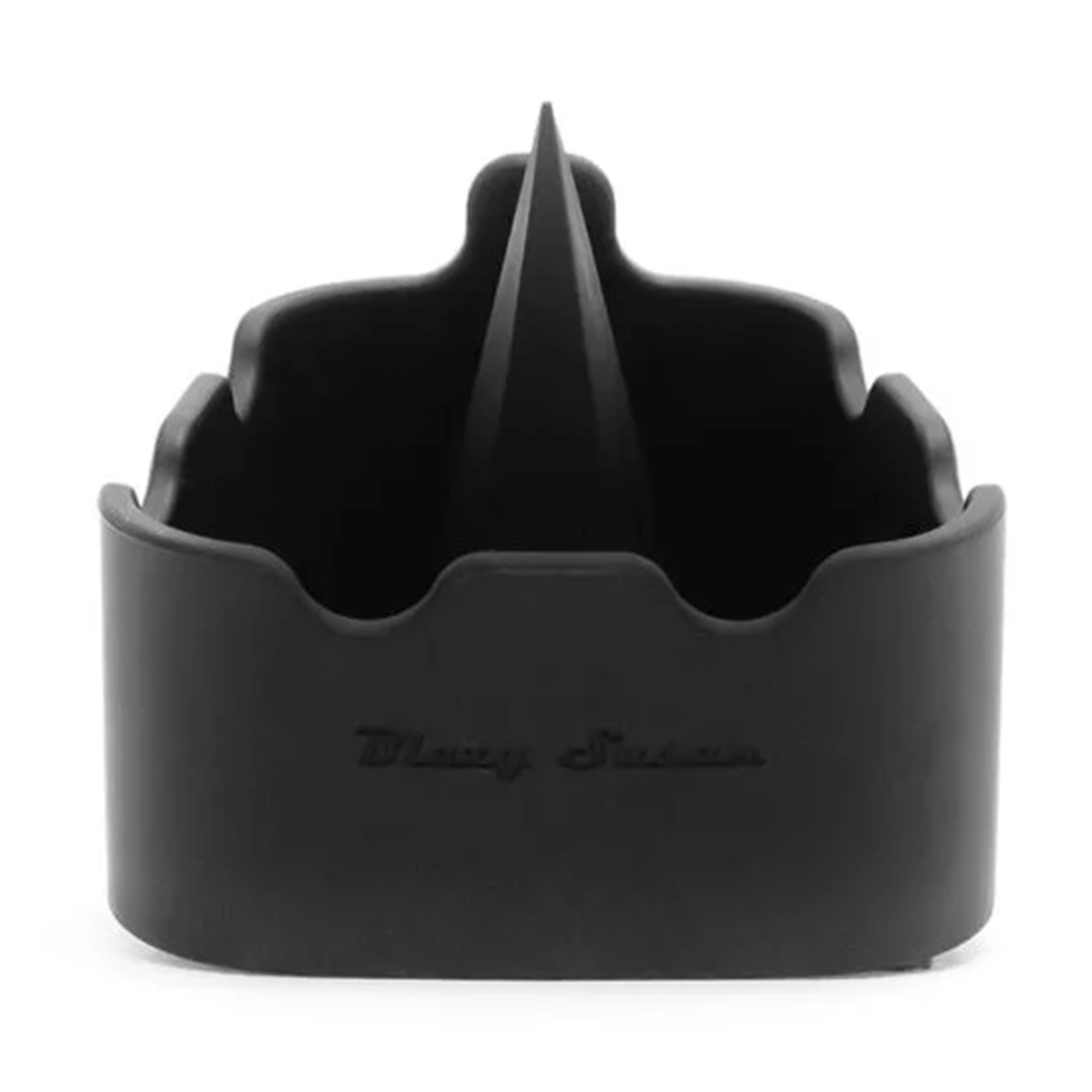 Photograph of product: Blazy Susan-Deluxe Silicone Ashtray (Black)