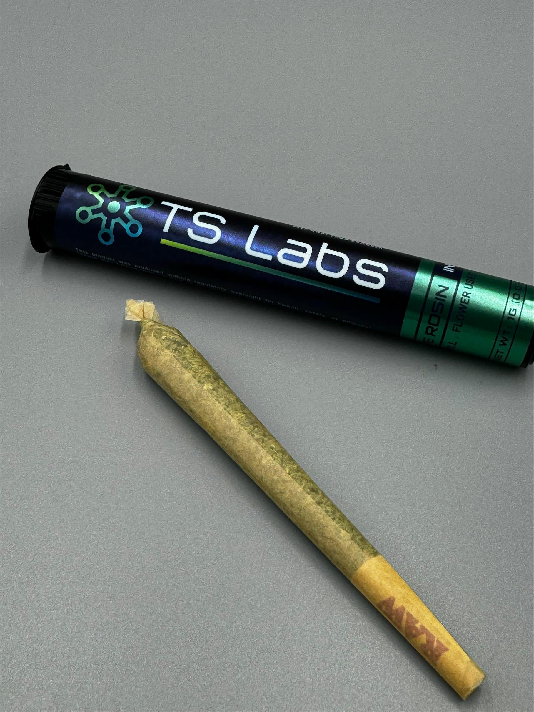 Photograph of product: TS Labs | 1G Back Country au chocolat Infused Joint (S)