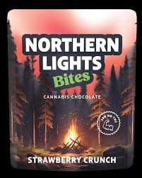 Photograph of product: Northern Lights FX Strawberry Crunch Chocolate Bites 200mg