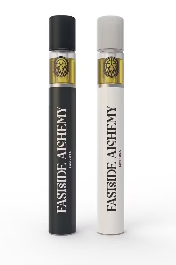 Photograph of product: Eastside Alchemy: Tricho Jordan #7 0.5G Live au chocolat Rosin Disposable