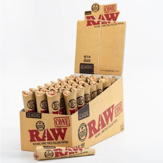 Photograph of product: King Hemp Cones | 3 Pack - 
